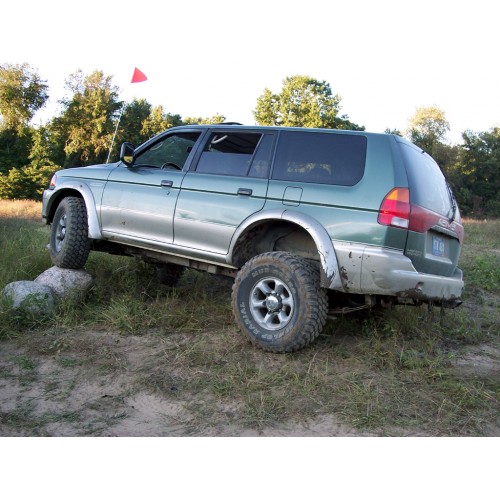 Hyper Wings Rear Spoiler For Mitsubishi Montero Sport 1997-2004 - Primed FRP